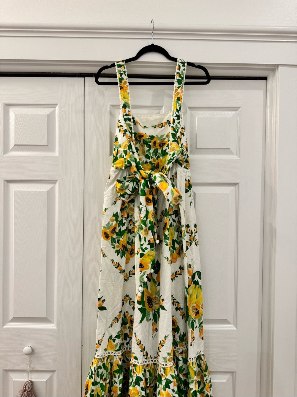FARM Rio White Maxi Dress with Yellow Lemon & Green Leaf Print - Picture 4 of 6